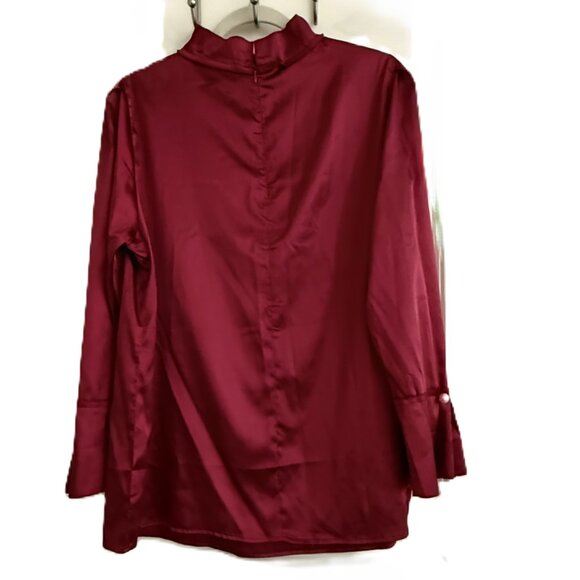 Satiny Sleek Blouse with Pearl Mock Neck Long Sleeves Size Large - Picture 4 of 9